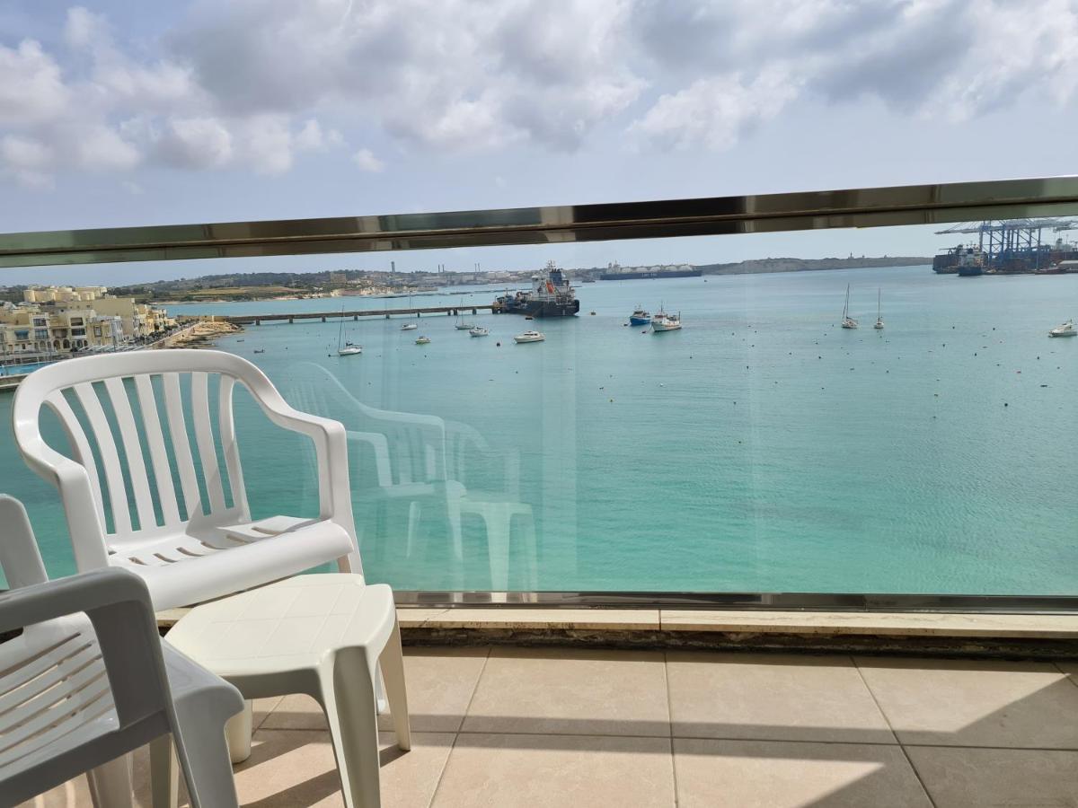 Water'S Edge Hotel Birżebbuġa Extérieur photo