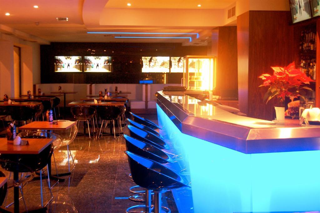Water'S Edge Hotel Birżebbuġa Extérieur photo